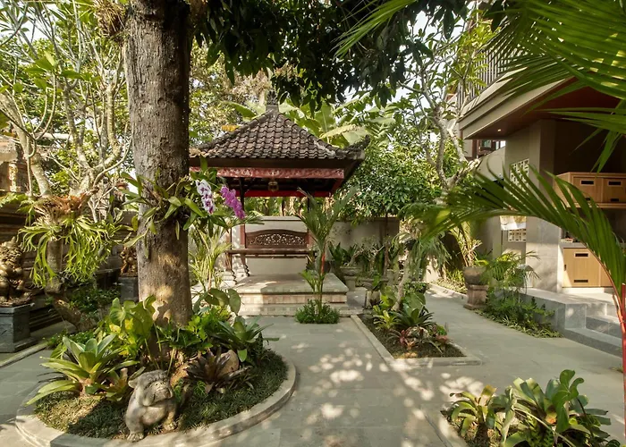 Sastra 6 Ubud